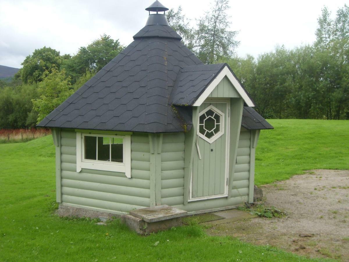Parkmore Holiday Cottages Даффтаун Екстер'єр фото